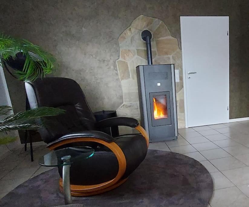 Ferienhaus Distelfink Entspannen In Der Mitte Von Deutschland Gudensberg Exteriör bild